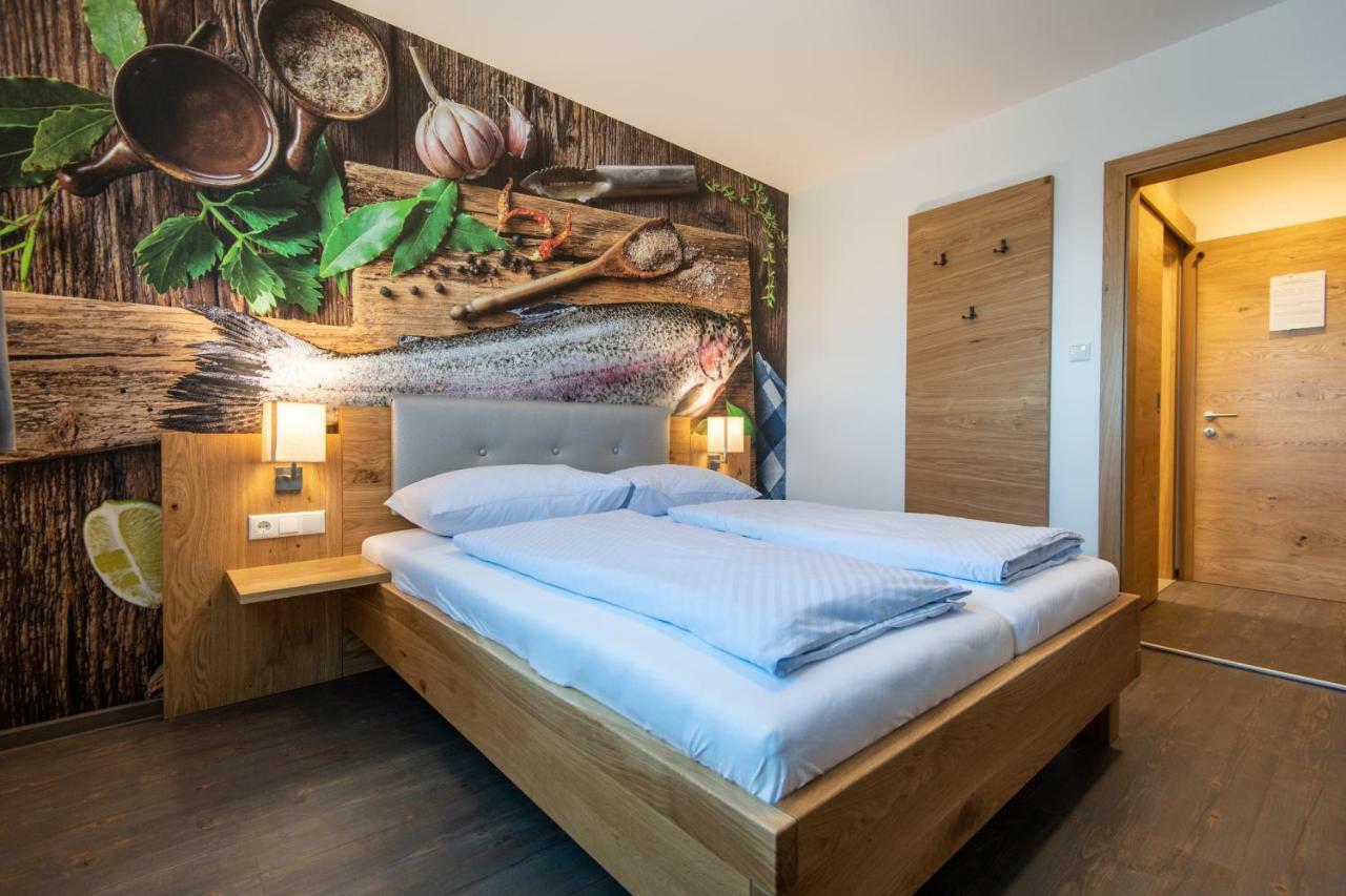 Genussgasthof Willenshofer Sankt Kathrein am Hauenstein Esterno foto