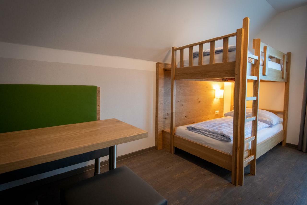 Genussgasthof Willenshofer Sankt Kathrein am Hauenstein Esterno foto