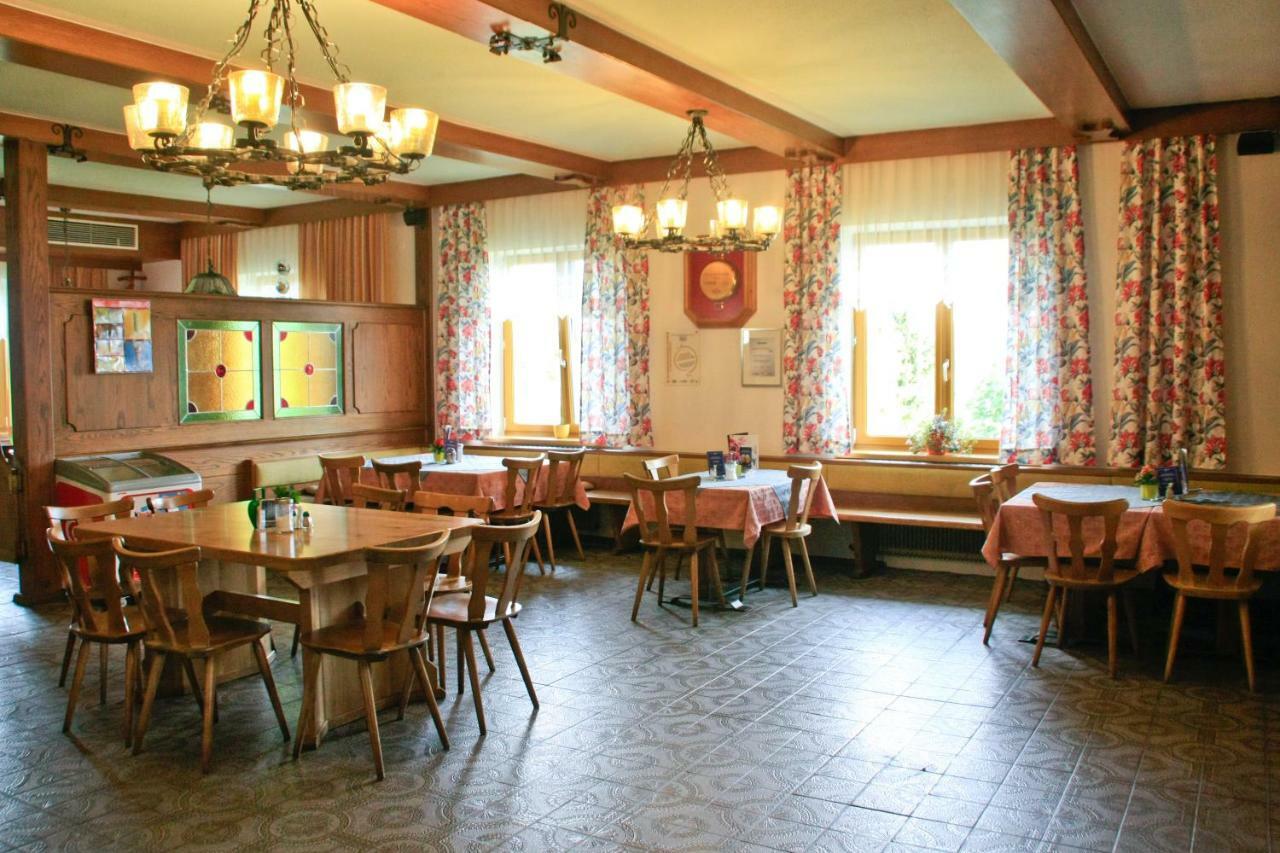 Genussgasthof Willenshofer Sankt Kathrein am Hauenstein Esterno foto