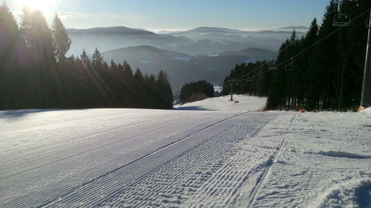 Genussgasthof Willenshofer Sankt Kathrein am Hauenstein Esterno foto